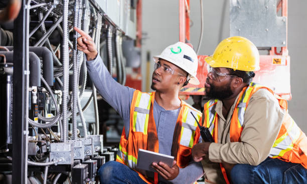 Best Local Electrician Companies  in Salina, OK